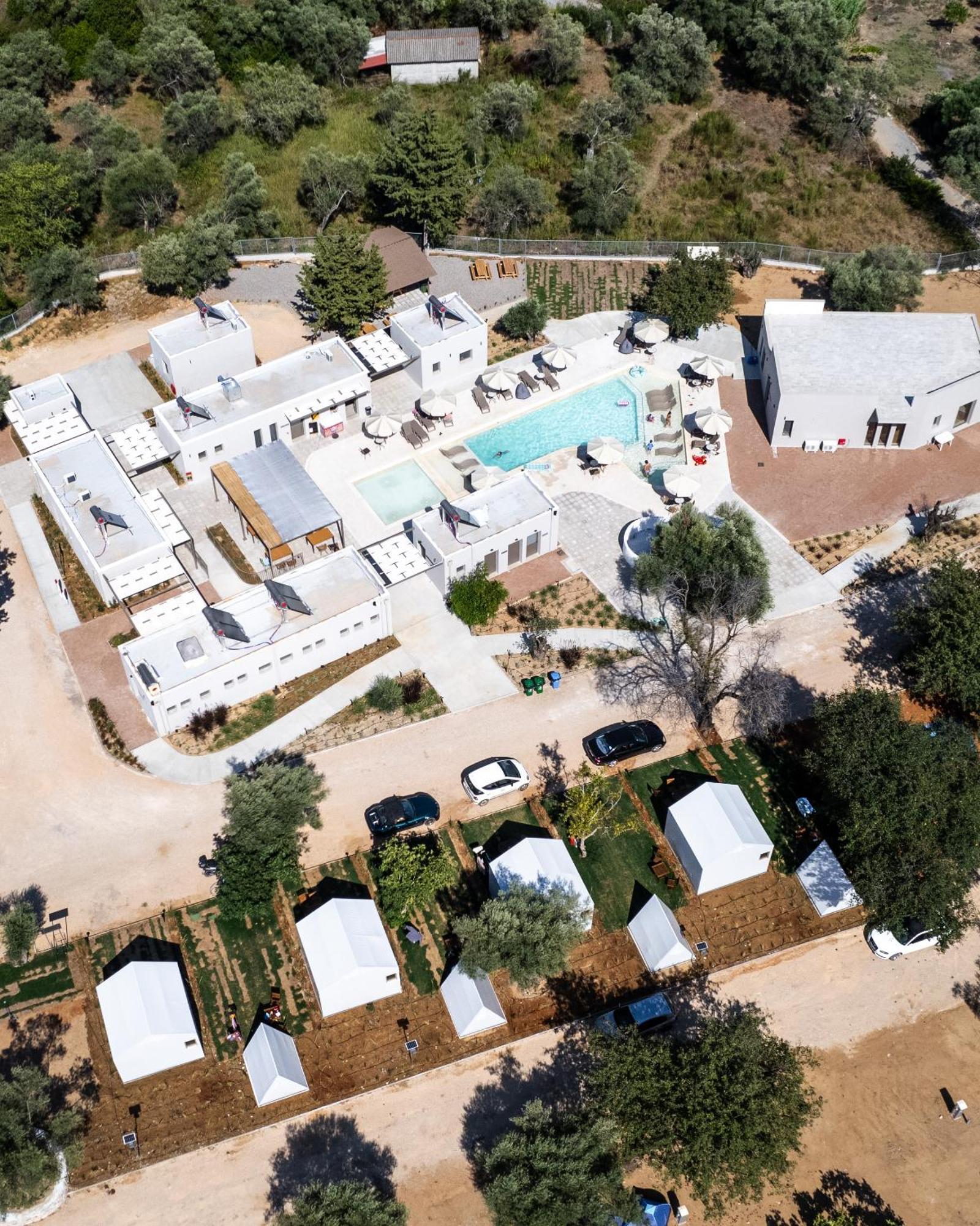 Spasmeni Vrisi Nirikos Camping מראה חיצוני תמונה