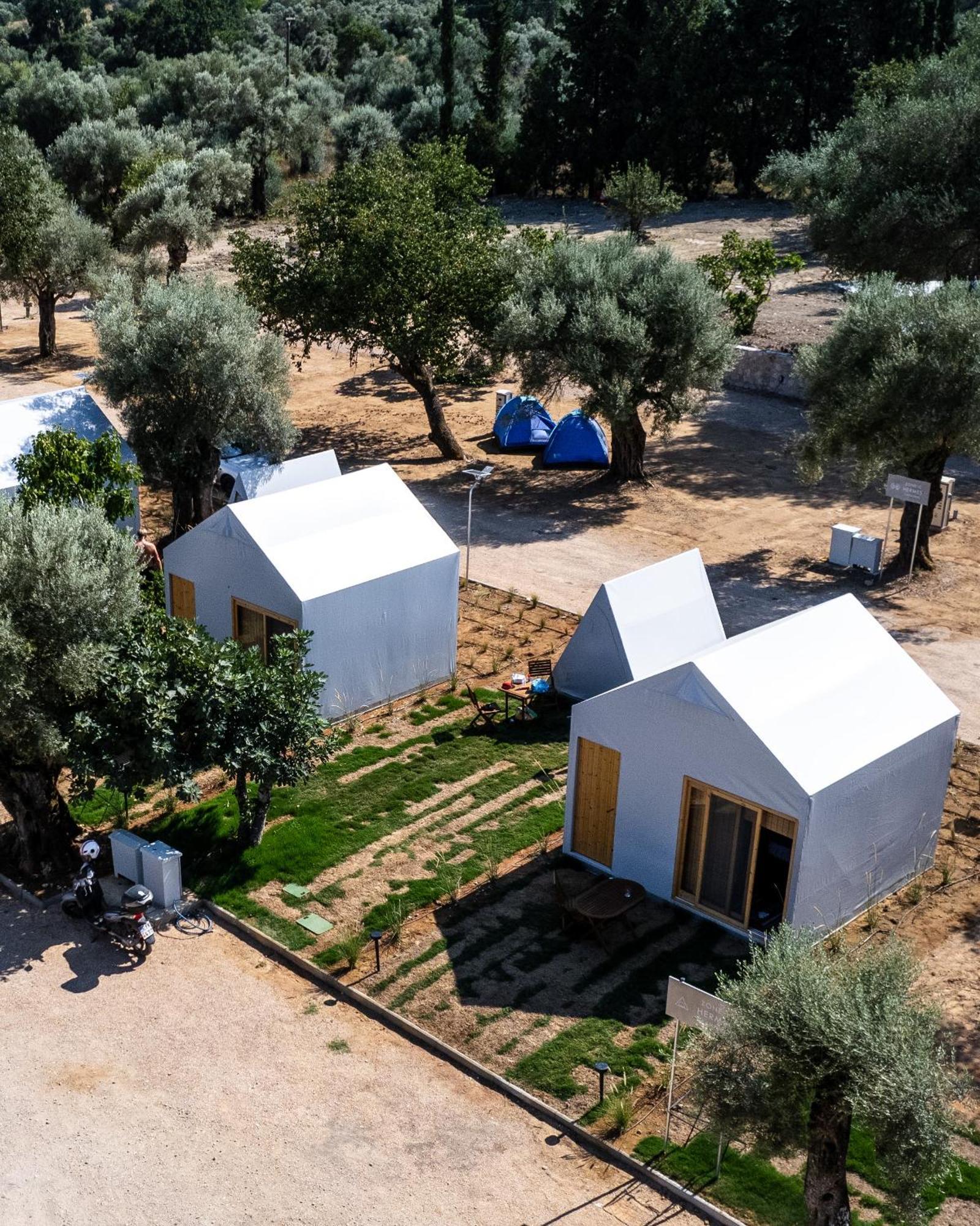 Spasmeni Vrisi Nirikos Camping מראה חיצוני תמונה